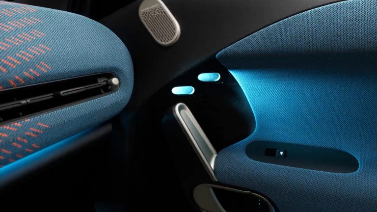 All-Electric MINI Aceman - interior - gallery - seats style 4