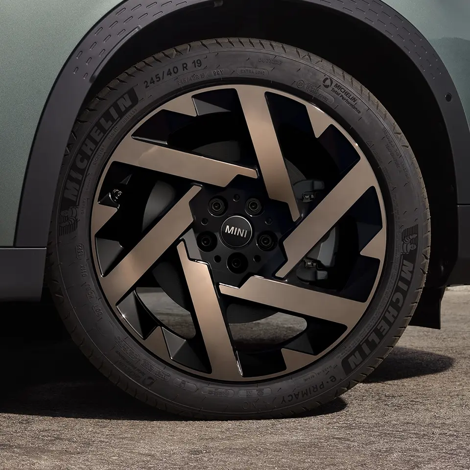 MINI Countryman - exterior - rim